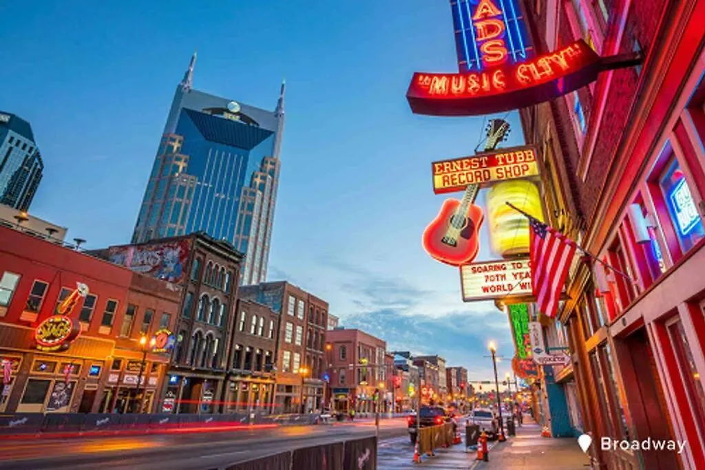 Stylish Music City Getaway 3Miles To Dwtwn 纳什维尔